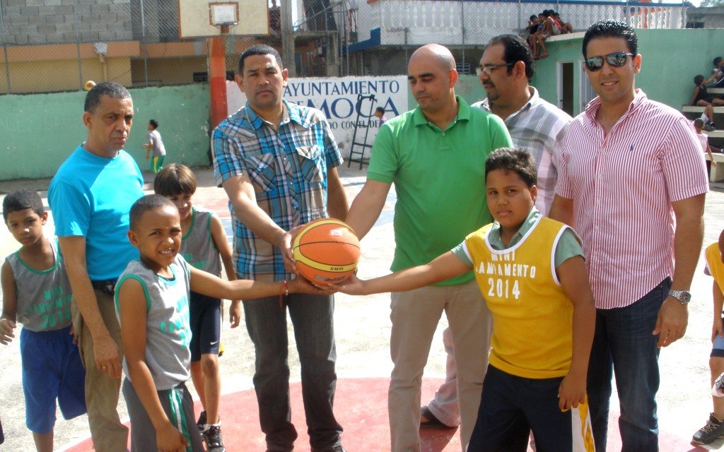 ASOBAE inaugura Torneo Baloncesto Mini Benjamin 2014
